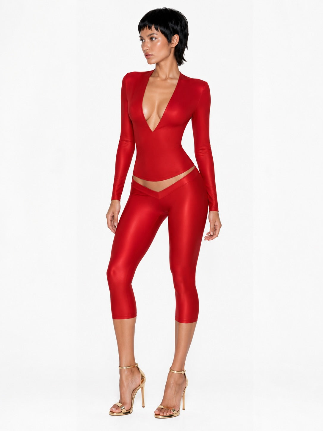 SAKURA RED CAPRI